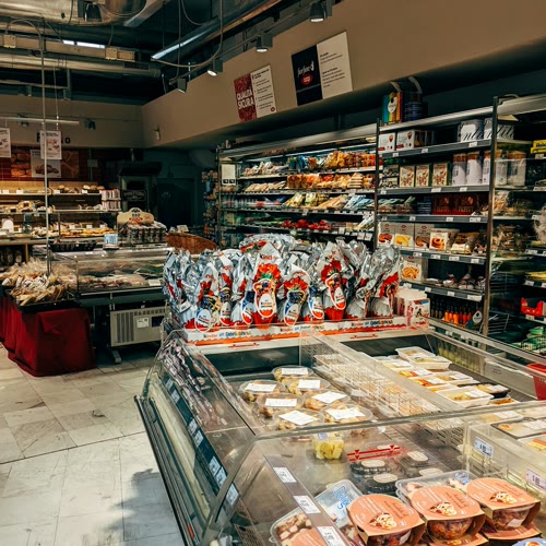 FMCG retail products FMCG retail products